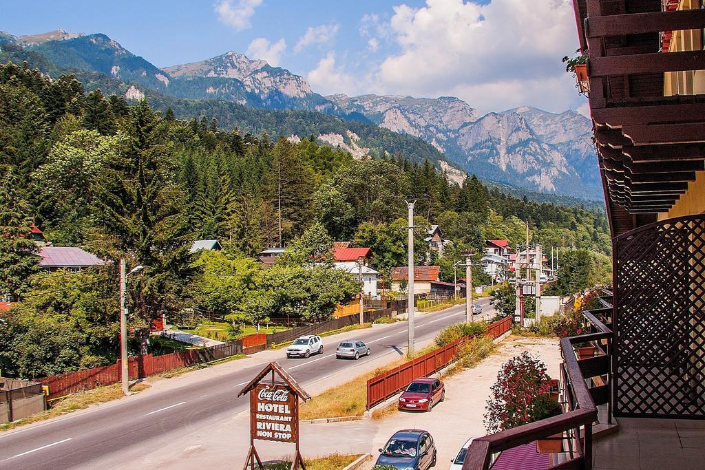 Hotel Riviera Sinaia Exteriör bild